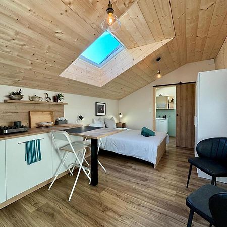 Sous Le Saule Apartment Nods Bagian luar foto