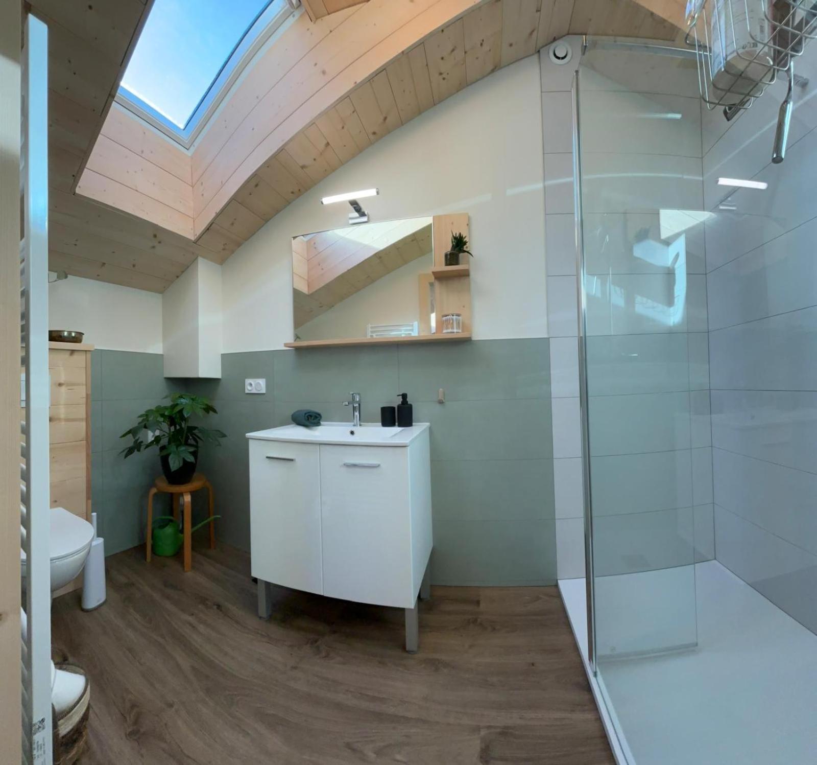 Sous Le Saule Apartment Nods Bagian luar foto