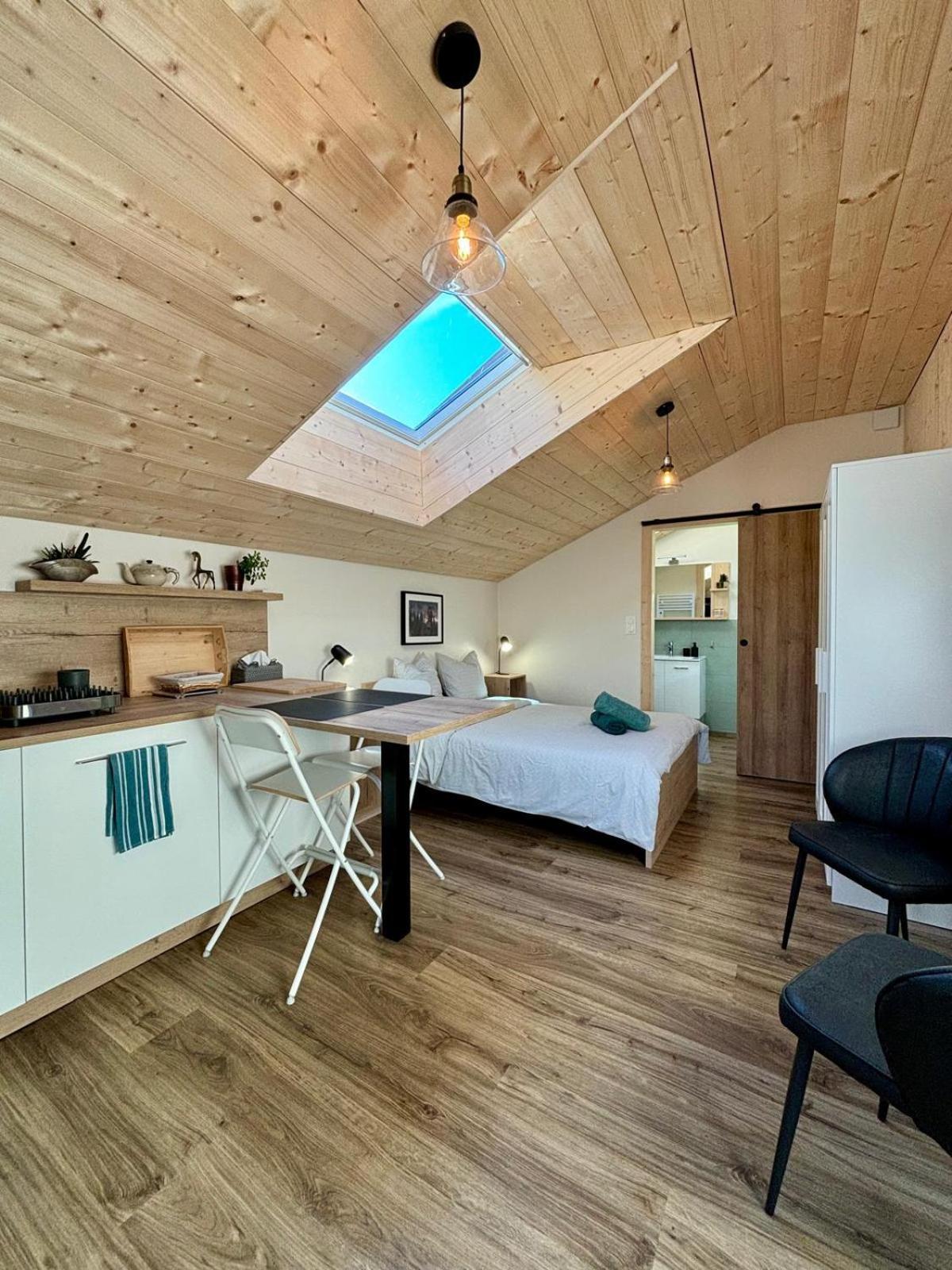 Sous Le Saule Apartment Nods Bagian luar foto