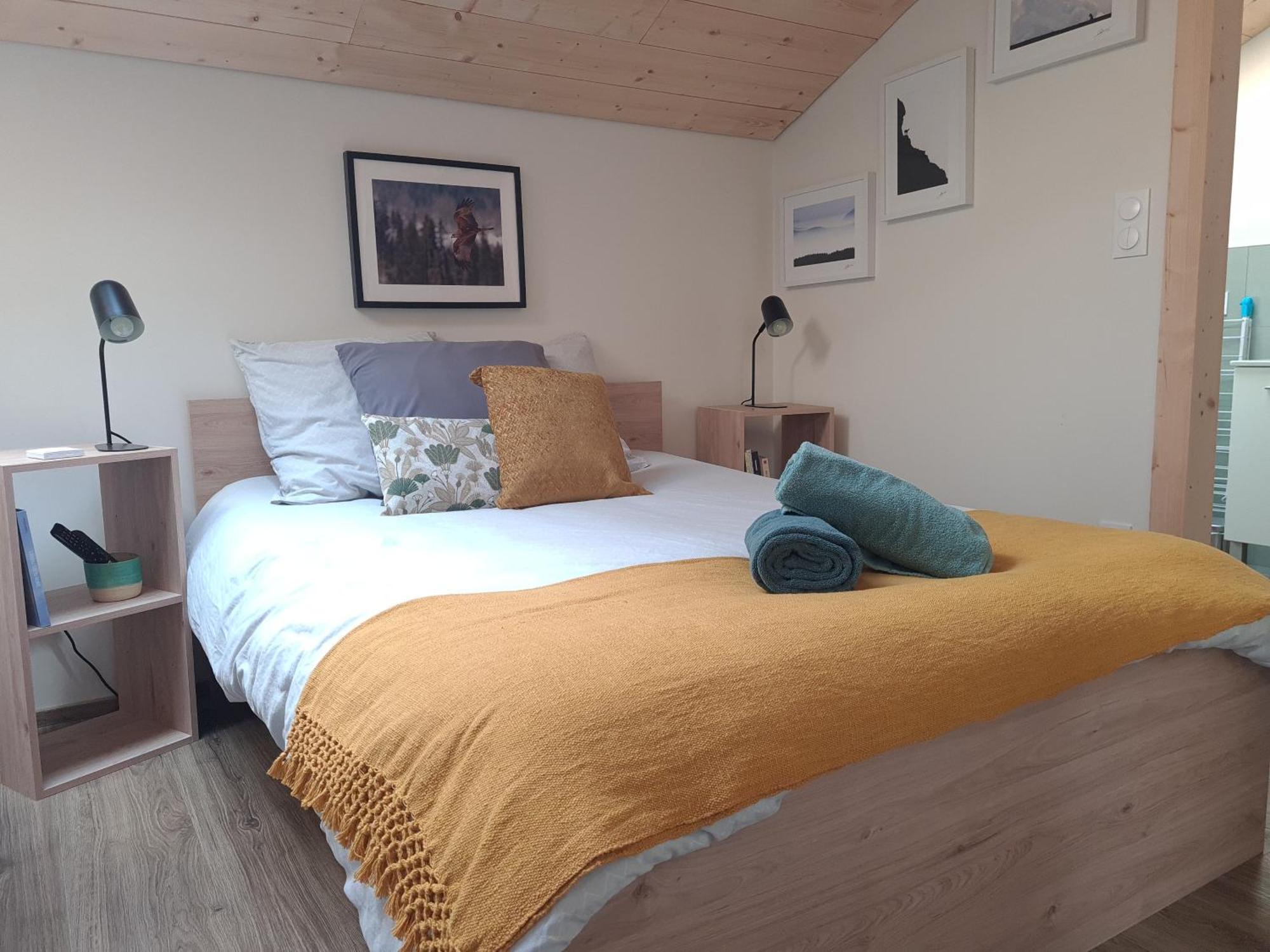 Sous Le Saule Apartment Nods Bagian luar foto